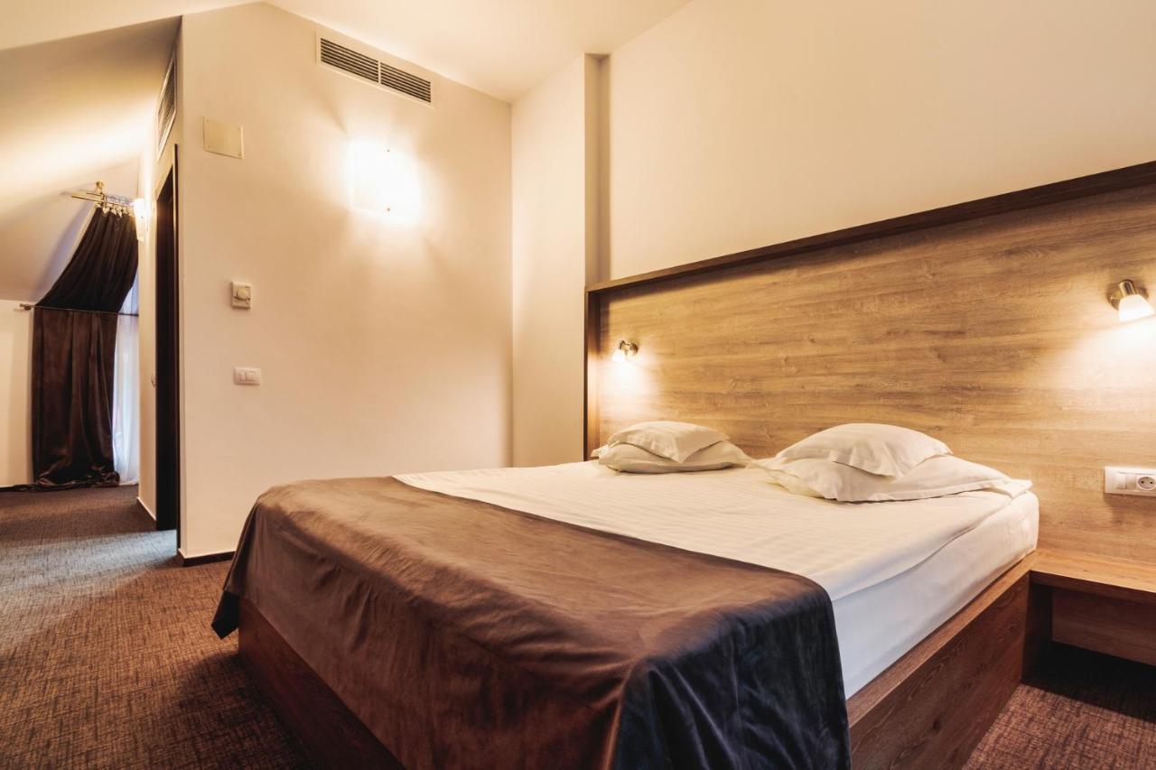Hotel Domnitei Călimăneşti